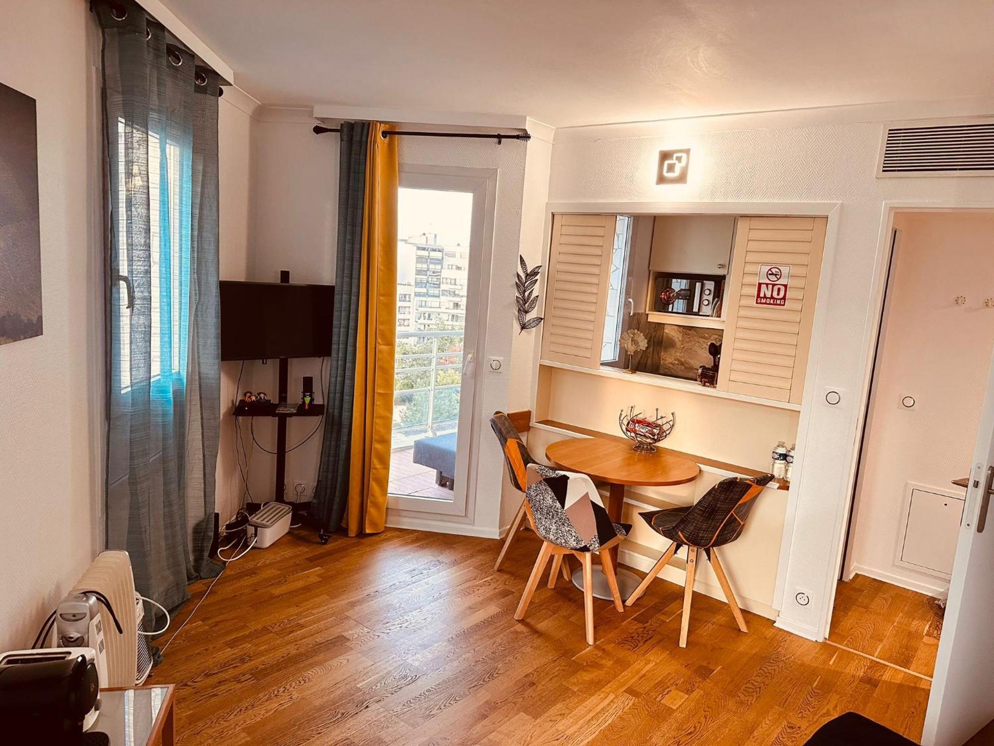 Ryan Homes - In Apart Hotel, La Defense Курбьовоа Екстериор снимка